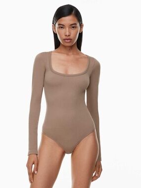 Aritzia Babaton Rib Seamless Scoop Longsleeve Bodysuit - Grey SIZE XS